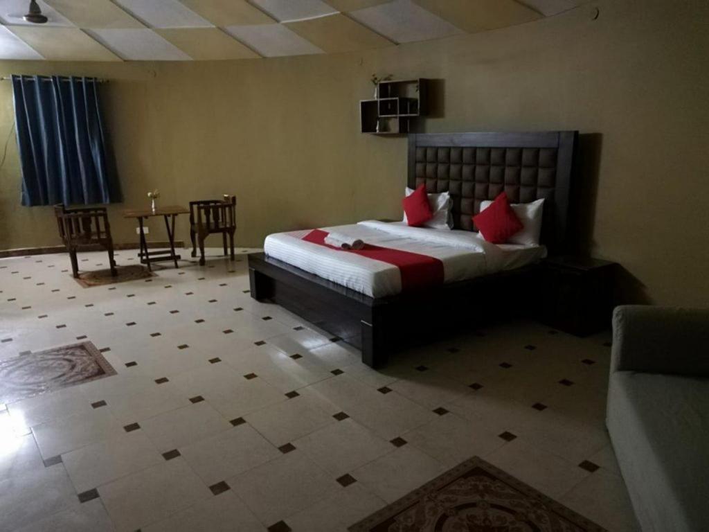 Kajipuria Resort Gajraula Экстерьер фото